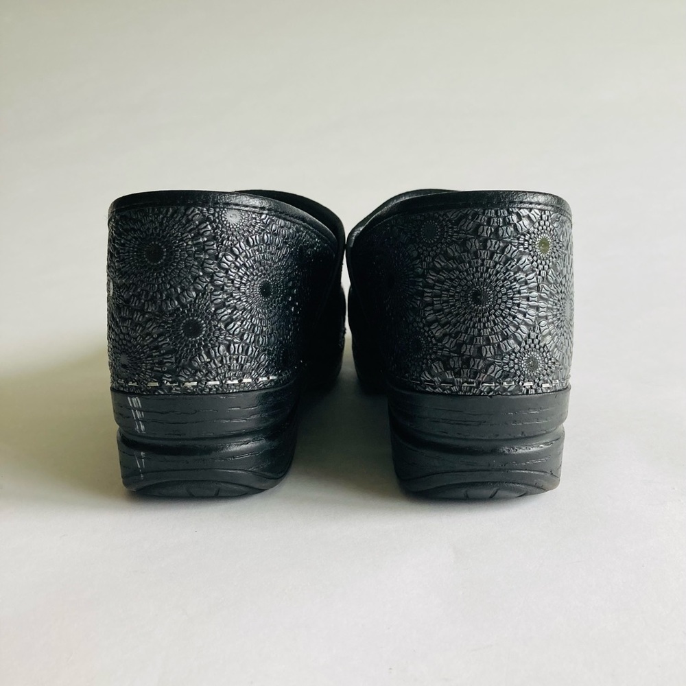 Dansko Professional Black Grey Leather Clogs size EUR 40, US 9.5 Comfy! EUC - Picture 7 of 10